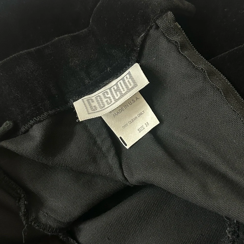 Vintage Black Velvet Midi Skirt - Picture 6 of 6